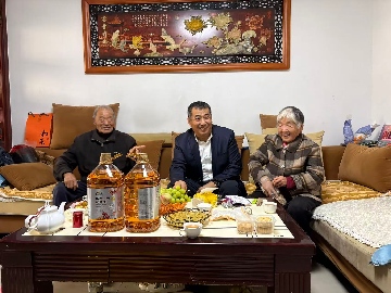 【長田動(dòng)態(tài)】情暖重陽！長田實(shí)業(yè)攜愛入戶，把關(guān)懷送到員工長輩身邊