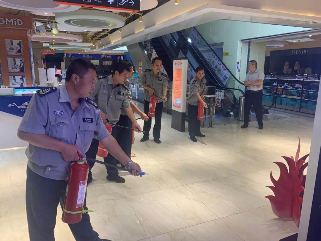 【長田動態(tài)】迎中秋度國慶 防風(fēng)險保安全 | 華百廣場開展安全事故隱患大排查大整改行動