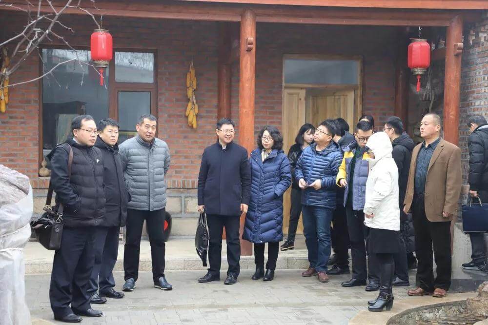 【長(zhǎng)田動(dòng)態(tài)】市文旅智庫(kù)資深專家呂長(zhǎng)清一行蒞臨易豐文旅考察時(shí)表示：易豐文旅必將大有可為