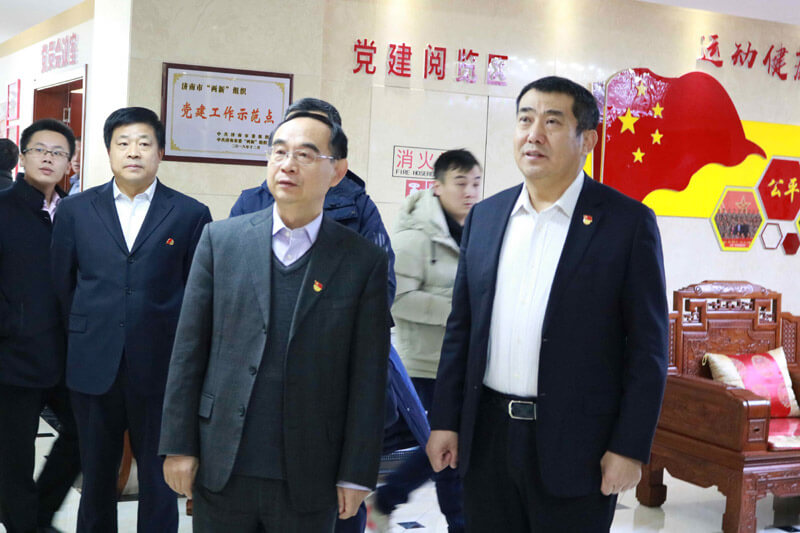 【長田動(dòng)態(tài)】濟(jì)陽區(qū)委書記呂燦華一行蒞臨長田實(shí)業(yè)考察調(diào)研